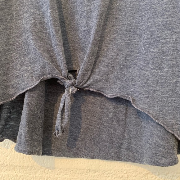 Like new Chaser Navy Knot Muscle Tank - Picture 3 of 4